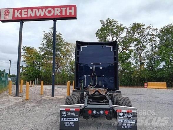 Kenworth T680 Cavalos Mecânicos
