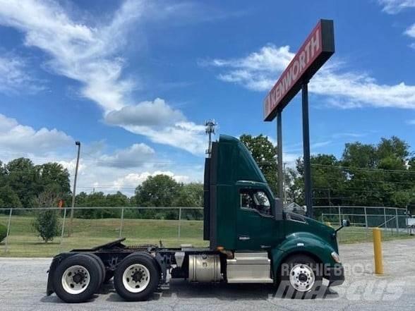 Kenworth T680 Cavalos Mecânicos
