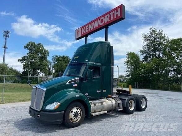 Kenworth T680 Cavalos Mecânicos