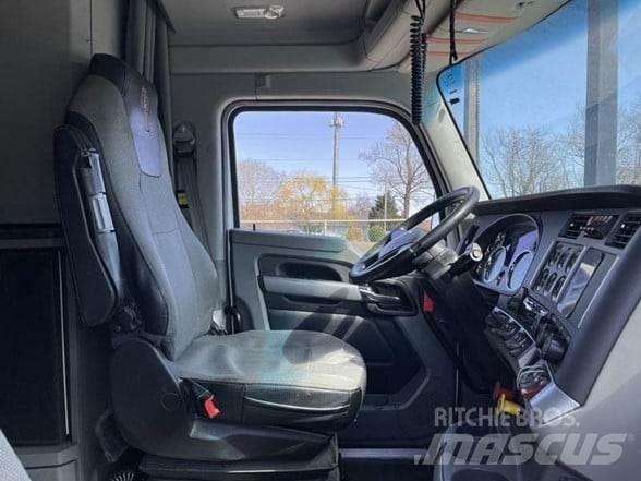 Kenworth T680 Cavalos Mecânicos