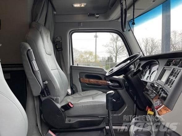 Kenworth T680 Cavalos Mecânicos