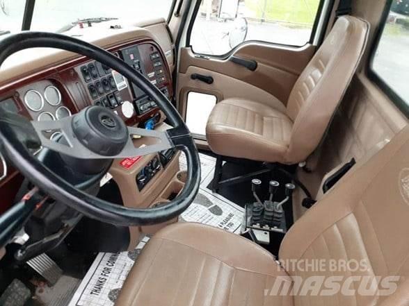 Mack GRANITE CV713 Camiões de chassis e cabine