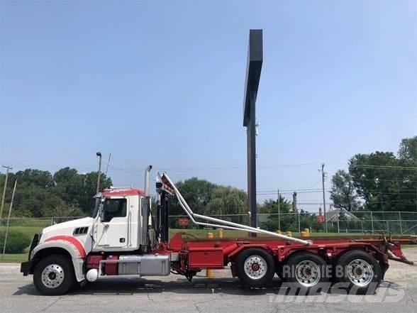 Mack GRANITE GU713 Camiões de lixo