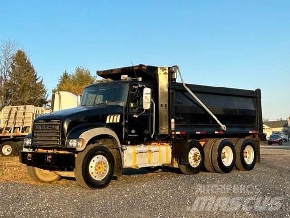 Mack GRANITE GU713 Camiões basculantes