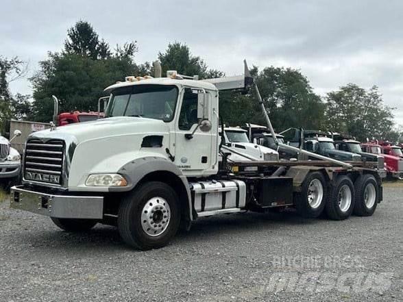 Mack GRANITE GU813 Camiões de lixo