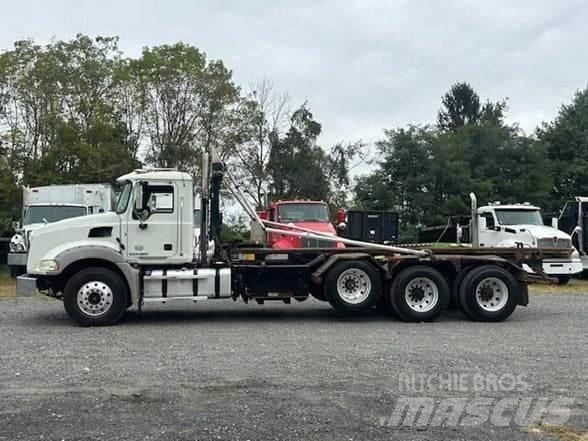 Mack GRANITE GU813 Camiões de lixo