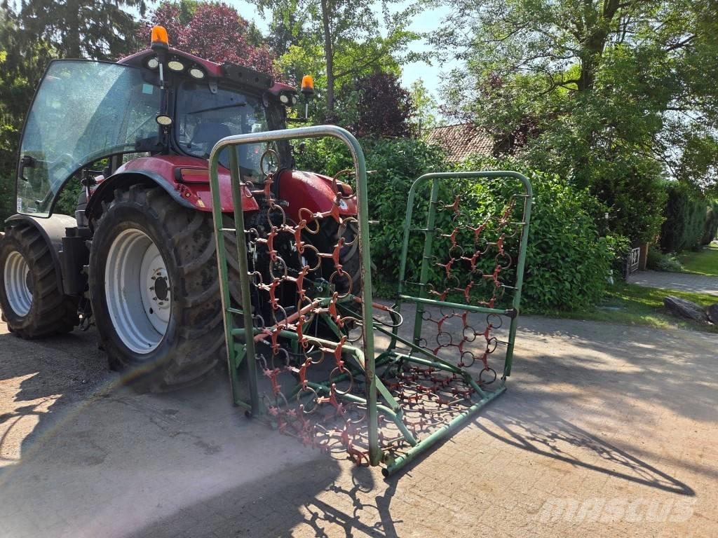 Jako W600 Outros equipamentos de forragem e ceifa