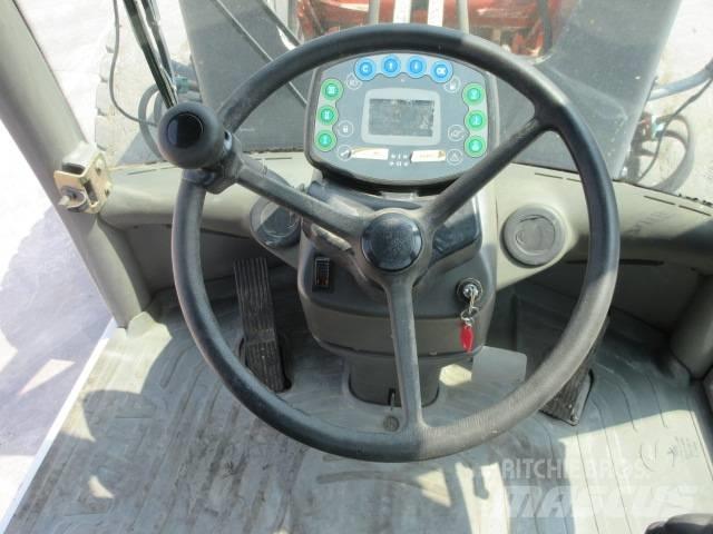Atlas AR 95 Carregadeiras de rodas
