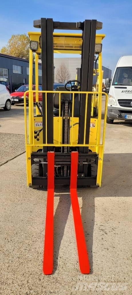 Hyster A 1.5 XNT Empilhadores eléctricos