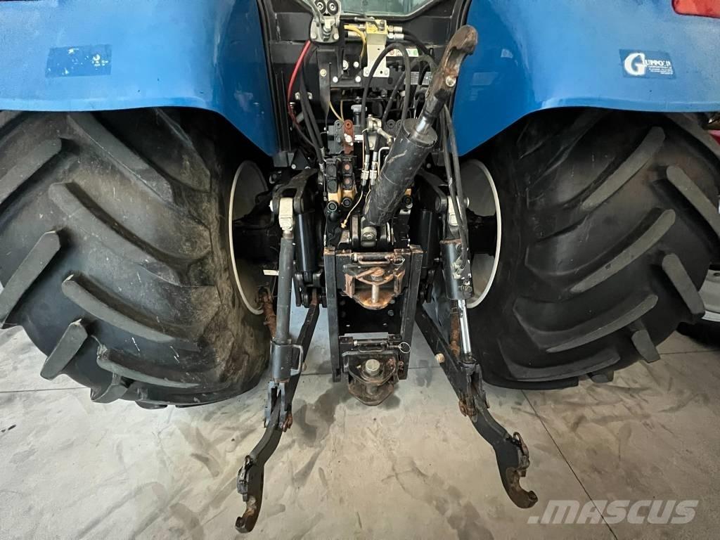 New Holland T 7060 Tratores Agrícolas usados