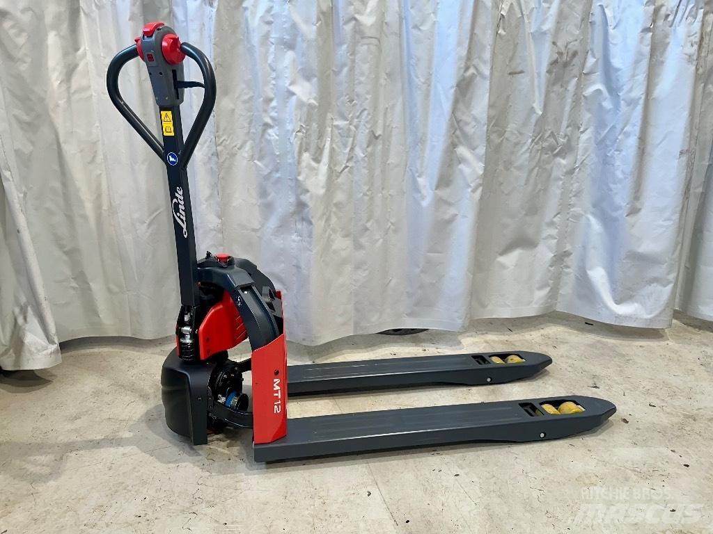 Linde MT 12 Porta palettes