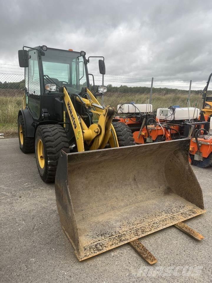 Komatsu WA70M-8EO Carregadora multifunções