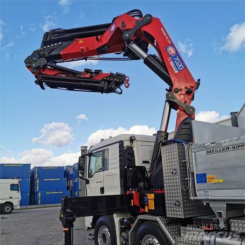 HMF 7020-K7 Gruas carregadoras