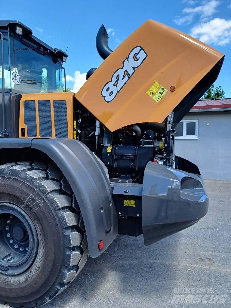 CASE 821 G Carregadeiras de rodas