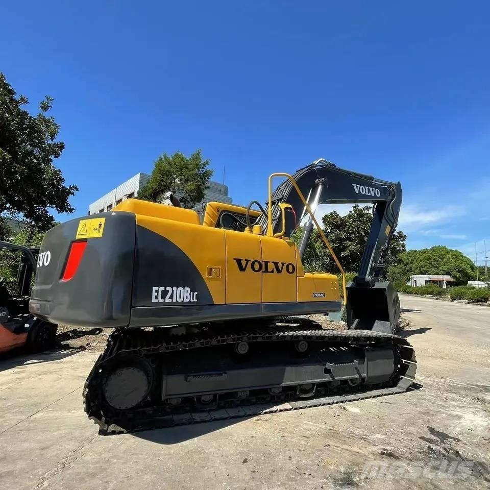 Volvo EC210B Escavadeiras de esteiras