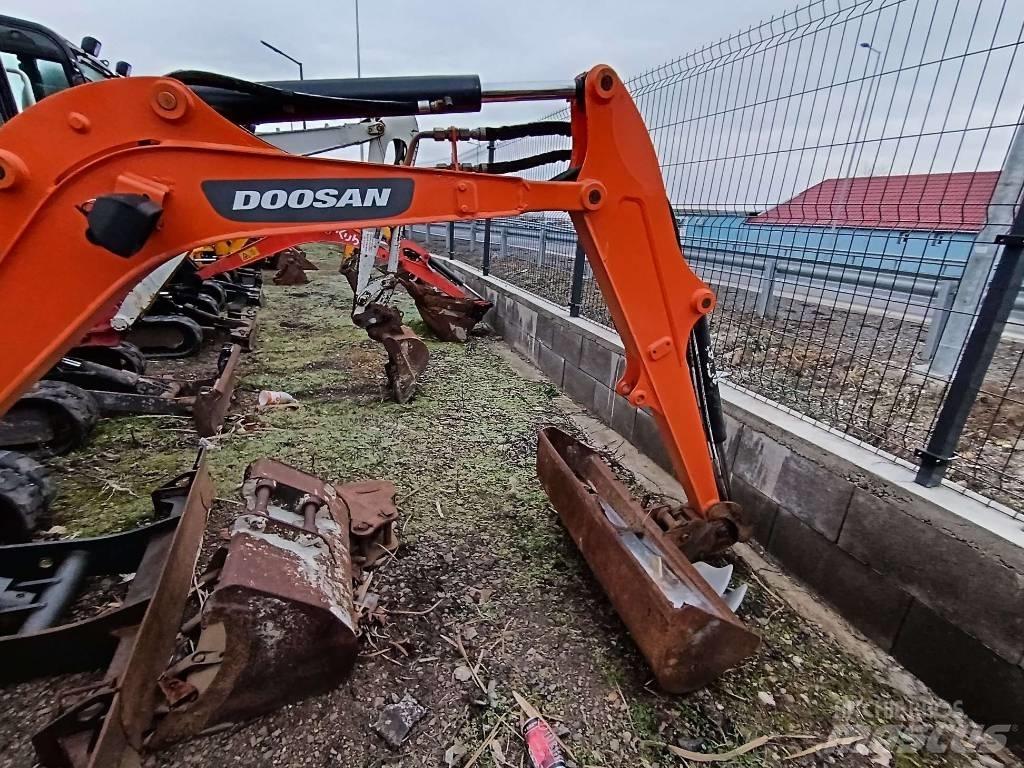 Doosan DX 19 Miniescavadeiras
