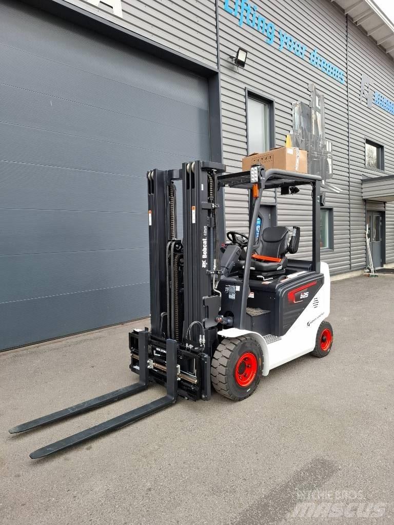 Bobcat B25NS Empilhadores eléctricos