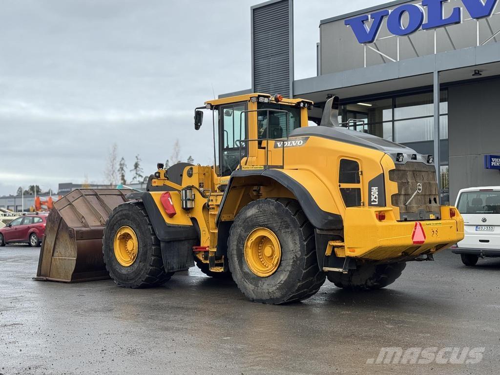 Volvo L250H Carregadeiras de rodas