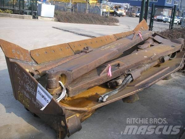 CAT D8N Dozers - Tratores rastos
