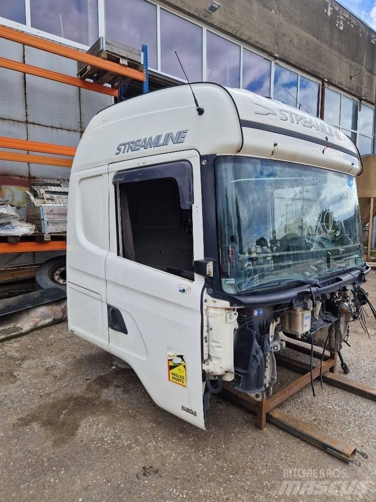 Scania CR19-2301689 Cabines e interior
