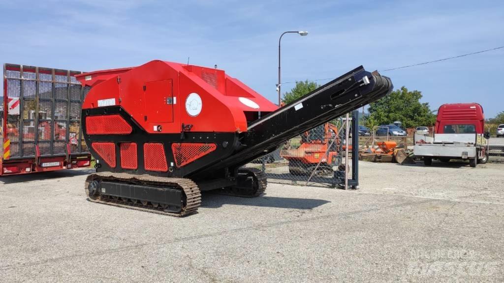 Red Rhino 7000 Britadores móveis