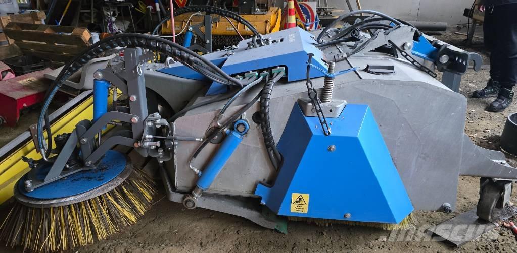 Snowek K180 Outros limpa-neves e máquinas de limpeza viária