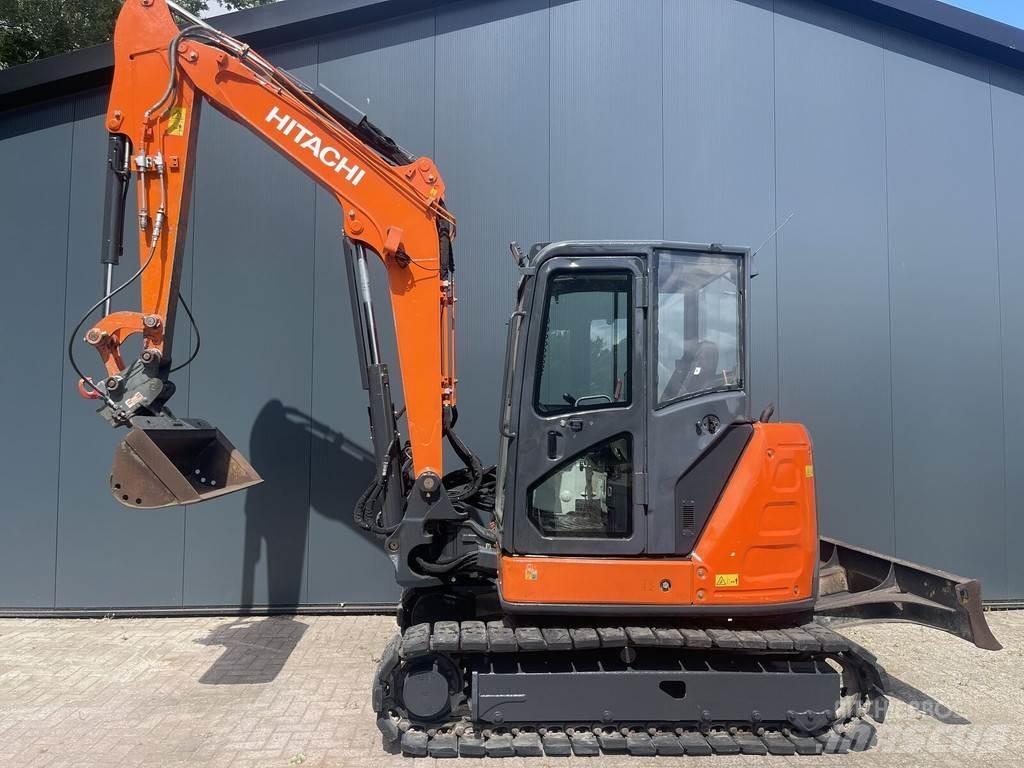 Hitachi ZX65 Miniescavadeiras