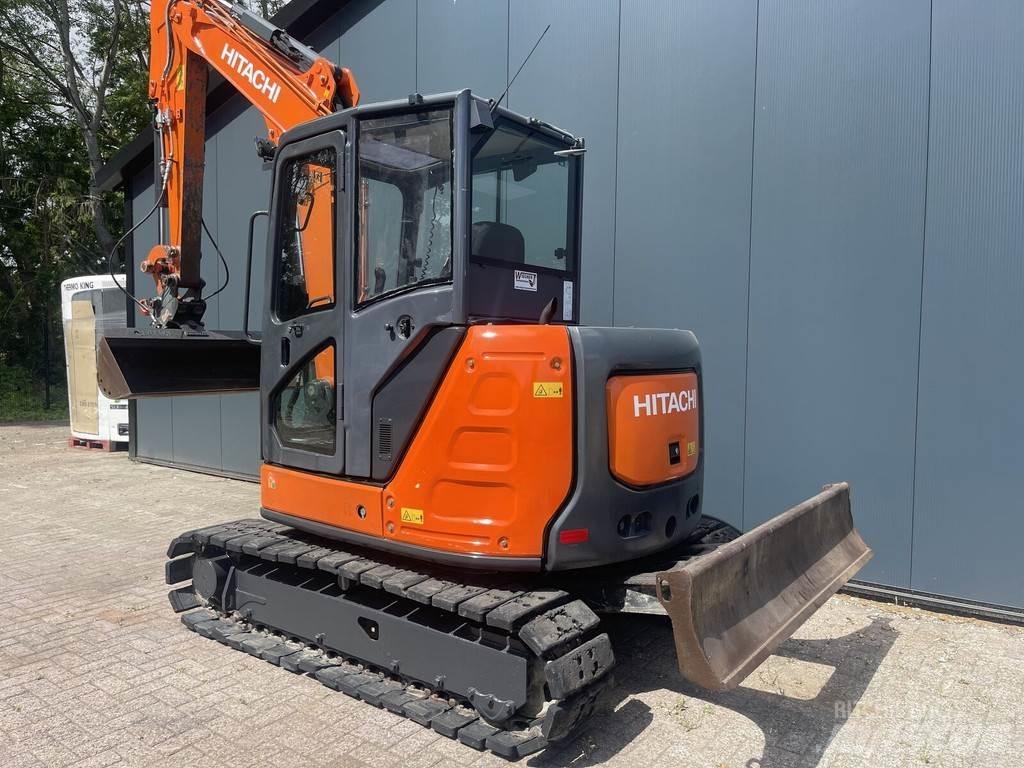 Hitachi ZX65 Miniescavadeiras