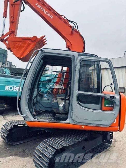 Hitachi EX 60 Miniescavadeiras