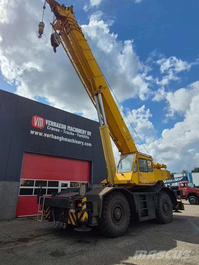 Tadano tr-400e Gruas Todo terreno
