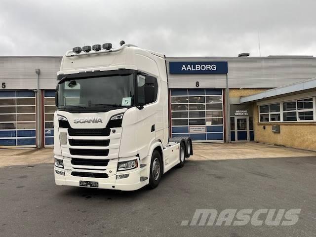 Scania S 590 Cavalos Mecânicos
