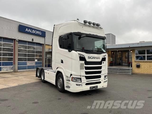 Scania S 590 Cavalos Mecânicos