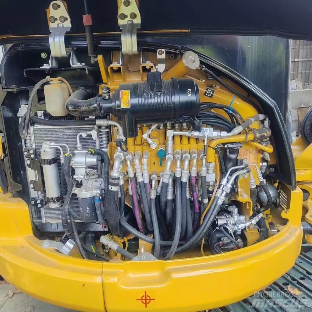 CAT 303.5 E CR Miniescavadeiras