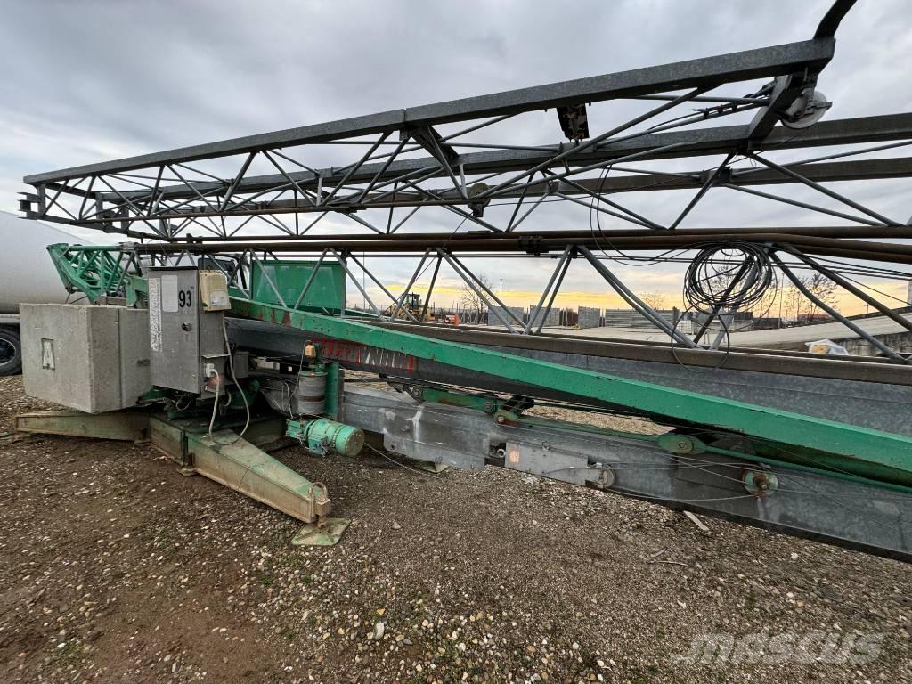 Alfa A 32 Super Auto-gruas