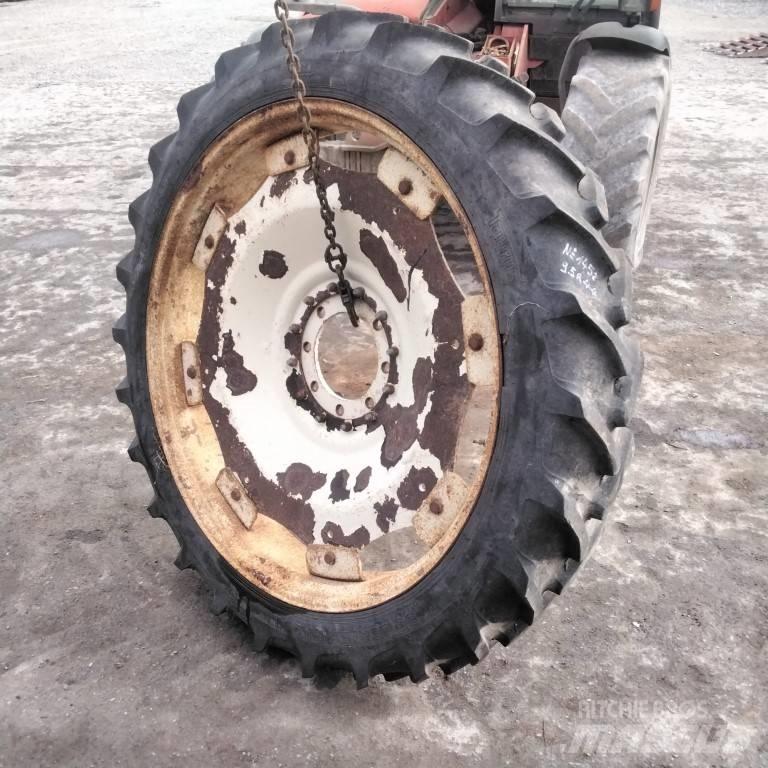 Taurus 9.5R44 Pneus Agrícolas