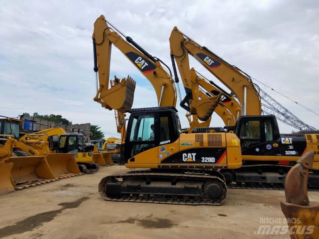 CAT 320D Escavadeiras de esteiras