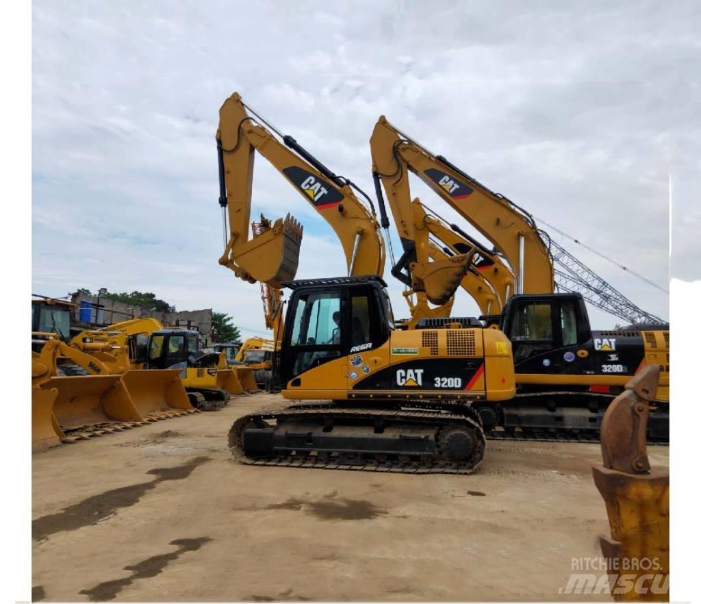 CAT 320D Escavadeiras de esteiras