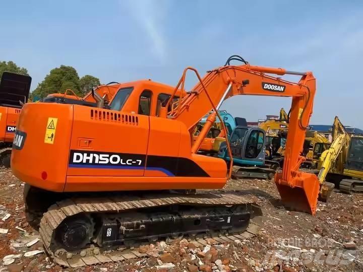 Doosan DH150 Escavadeiras de esteiras