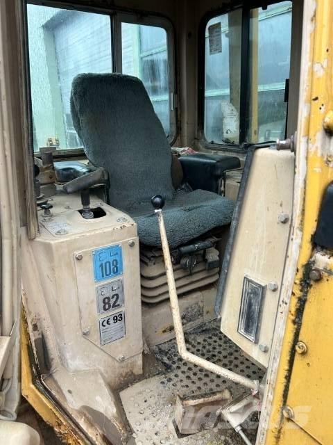 CAT D 5 H II LGP Dozers - Tratores rastos