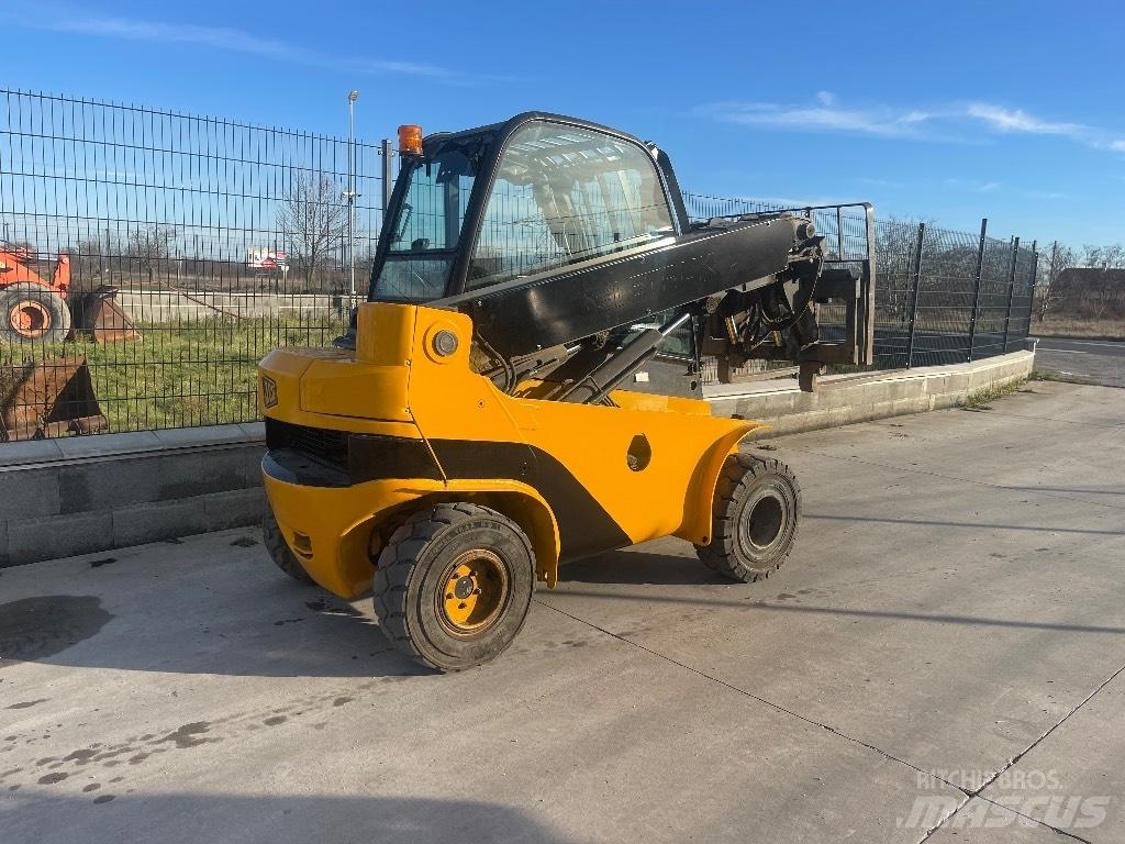 JCB TLT 30 D 4x4 Manipulador telescópico