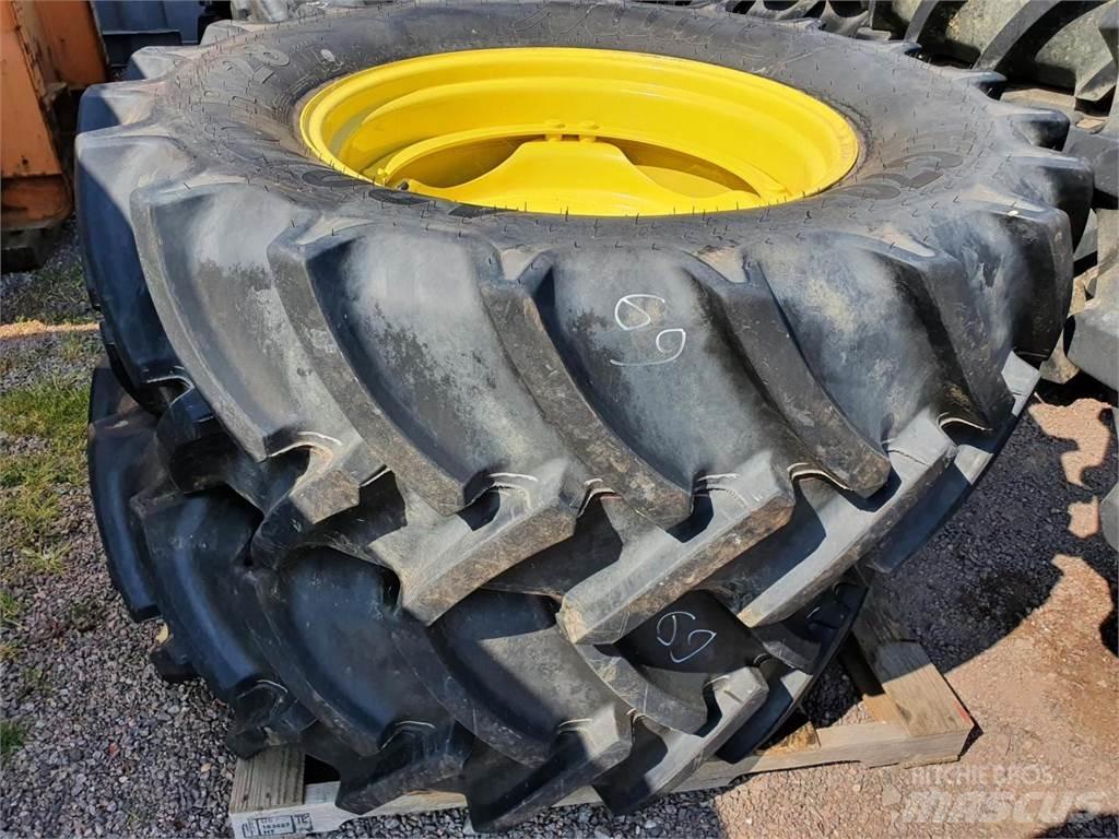 Mitas 420/70R28 x2 Pneus Agrícolas
