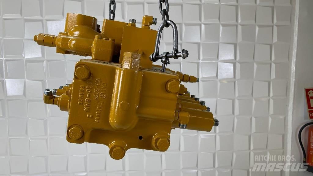 CAT 330 D Main Valve Hidráulica