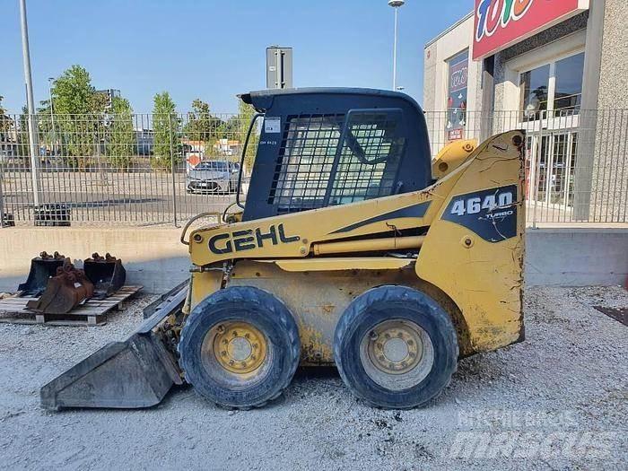 Gehl 4640 Rechegadores