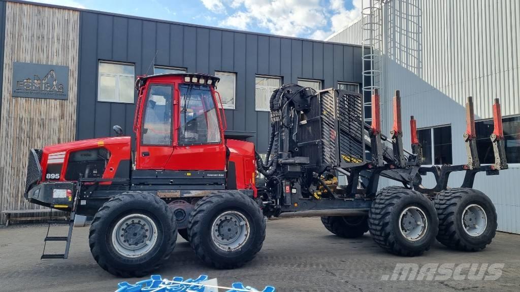 Komatsu 895 Forwarders florestais