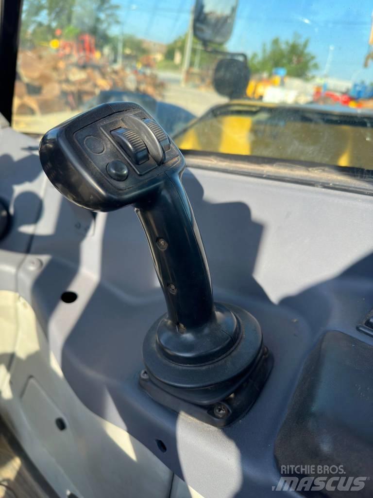 CAT TH407AG Telescópicas para Agricultura
