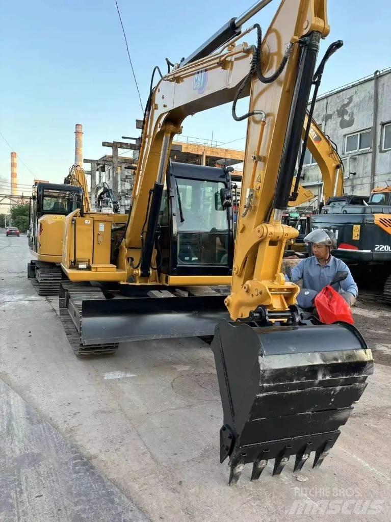 CAT 307 Miniescavadeiras