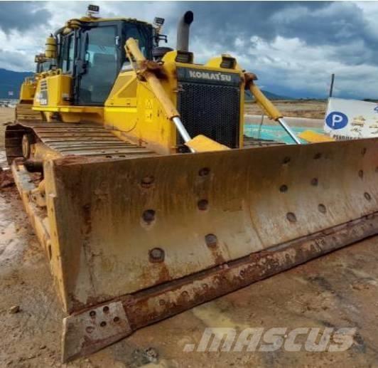 Komatsu D 65 PX-16 Dozers - Tratores rastos