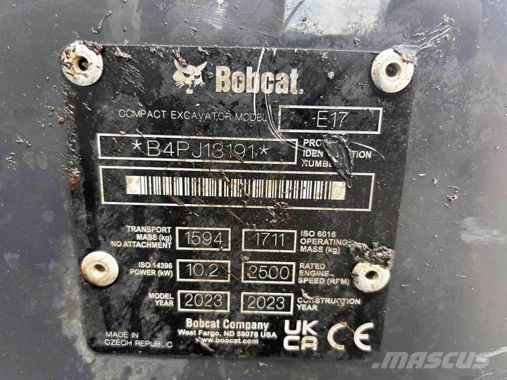Bobcat E17 Miniescavadeiras