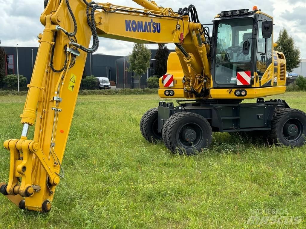 Komatsu PW180-11E0 Escavadoras de rodas