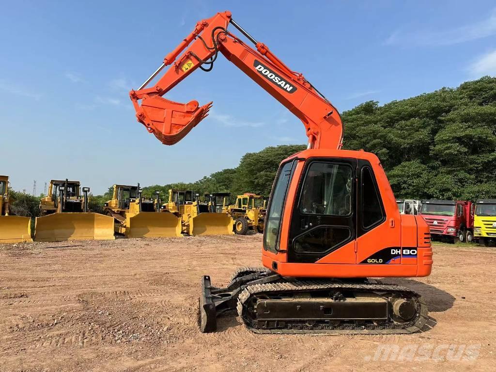 Doosan DH 80 Escavadeiras de esteiras